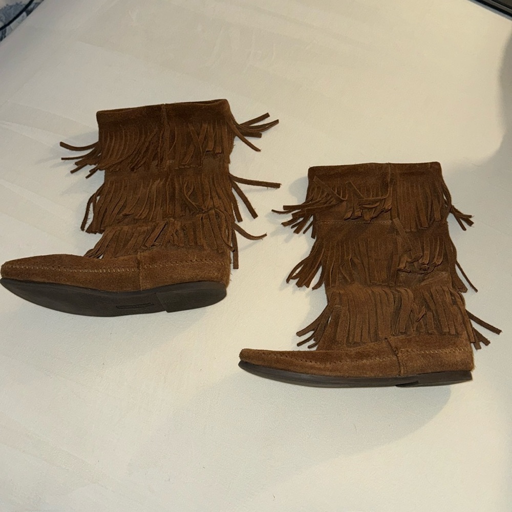 Minnetonka Moccasins Boots 3 Layer Brown Suede Boho Leather Women Size 8